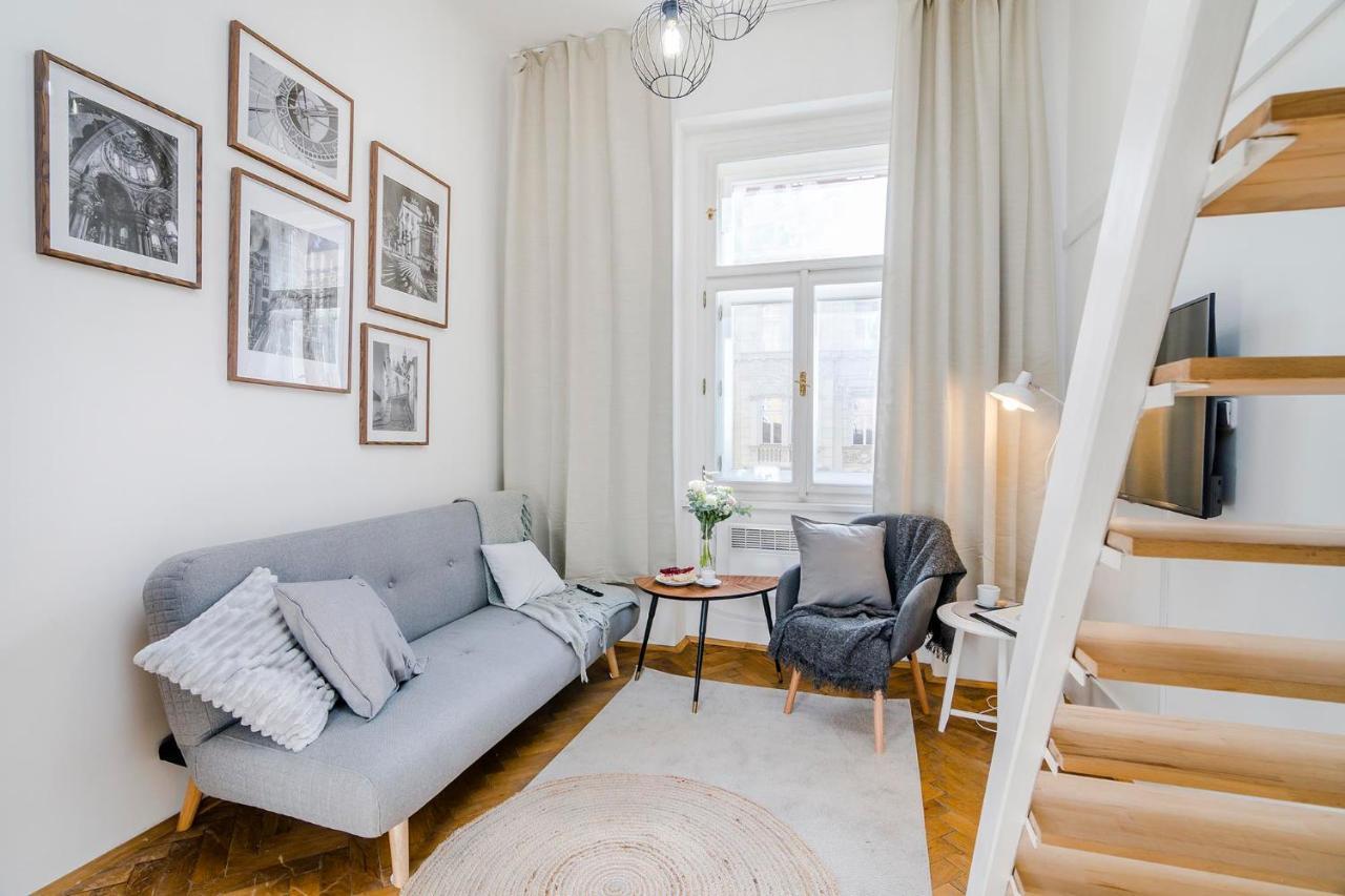 Charming Apartments Prague By Michal&Friends Esterno foto