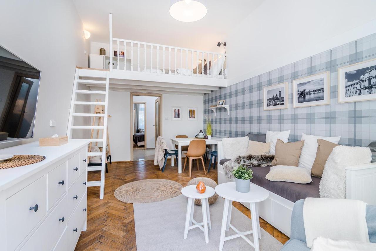 Charming Apartments Prague By Michal&Friends Esterno foto