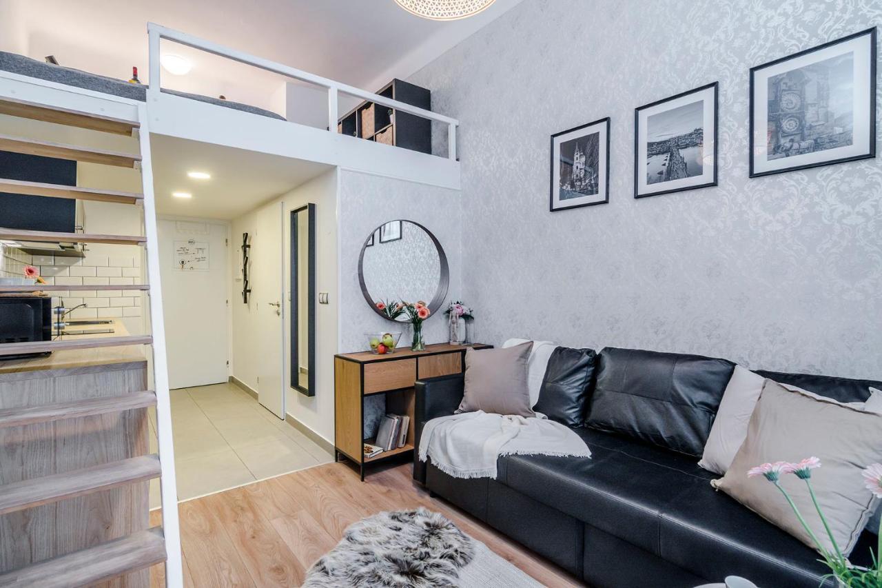 Charming Apartments Prague By Michal&Friends Esterno foto
